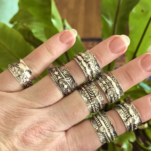 Silver meditation spinner rings with Gemstones - Picture 10 of 10